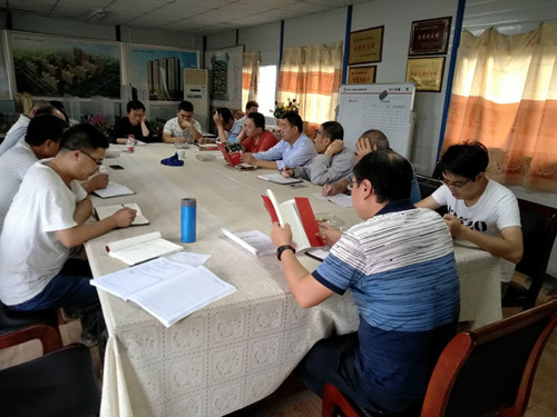 陜煤建設(shè)天工公司深入開展學(xué)習(xí)《梁家河》活動