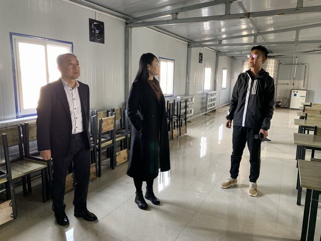 陜煤建設聯(lián)合工會深入洗選煤運營公司調(diào)研“兩堂一舍”