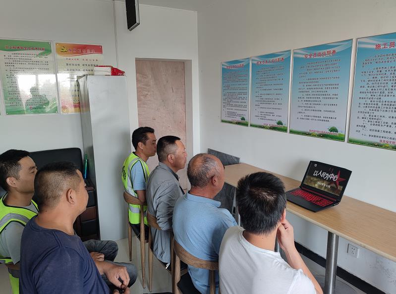 陜煤建設(shè)綠宇公司:第十一項(xiàng)目部提高學(xué)習(xí)黨史思想覺悟 筑牢信仰之基