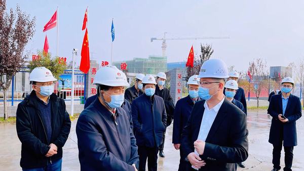 陜西省人大常委會黨組副書記、副主任姜鋒一行蒞臨黃河國際汽車博覽園項目調(diào)研指導(dǎo)