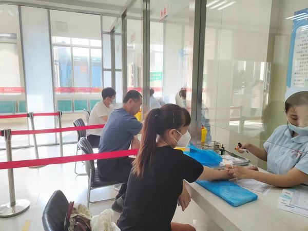 陜煤建設(shè)川耀公司：送溫暖有溫度    讓愛(ài)之花常開(kāi)