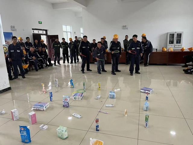 迎雙節(jié) 聚合力 鼓士氣 促發(fā)展