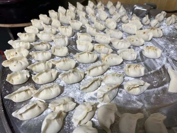 陜煤建設(shè)各單位：冬至餃子飄香?情滿暖意濃濃