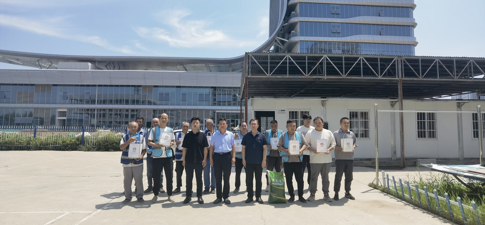 陜煤建設(shè)澄合分公司“清涼一夏”走一線